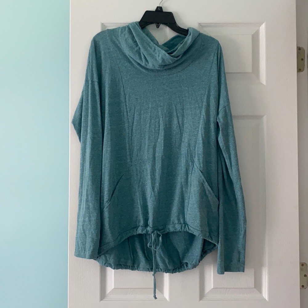 Athletic jacket/sweatshirt with tie waist
